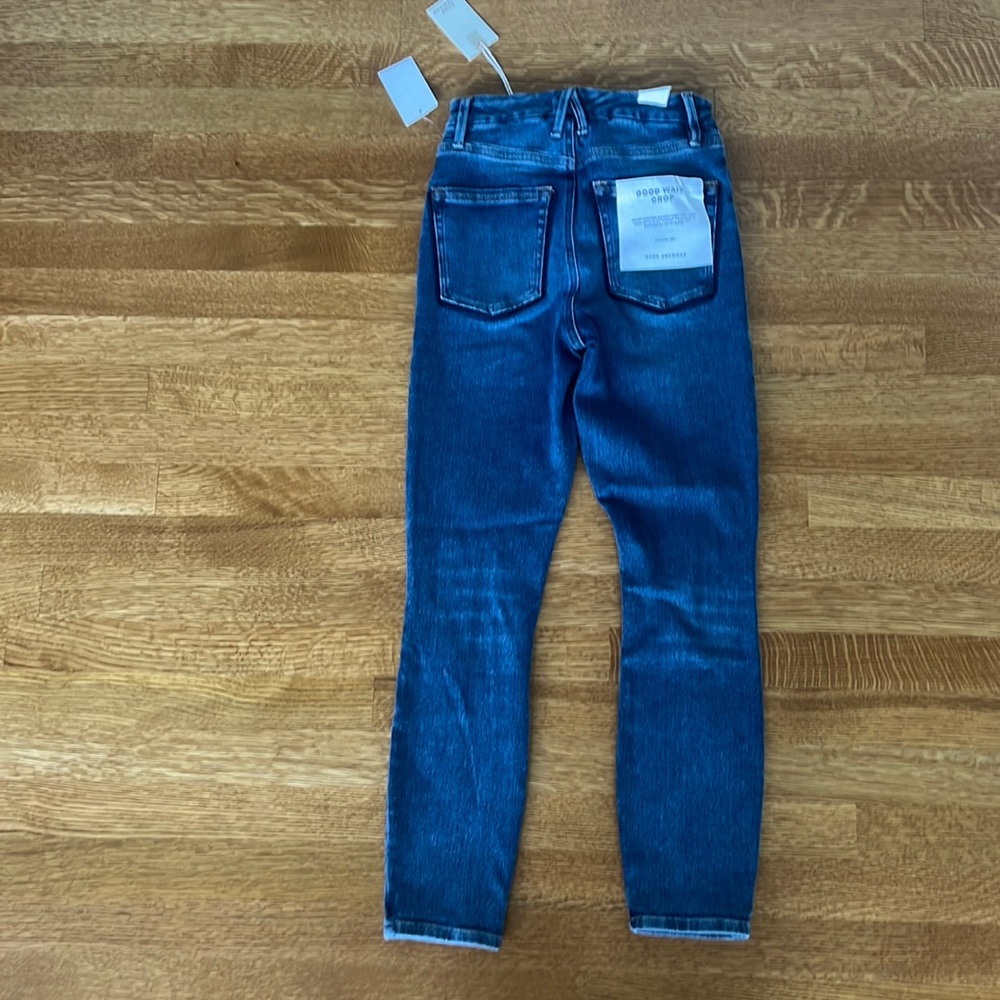 Good American Jeans - Picture 2 of 6